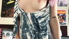 Real amateur teen plays with toys as she masturbates