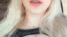 Amateur Webcam Cute Teen Plays Solo with Big Dildo