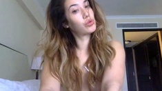 Amateur Webcam Chick Masturbates On Webcam More at