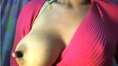 MILF Big Breasts Nipples